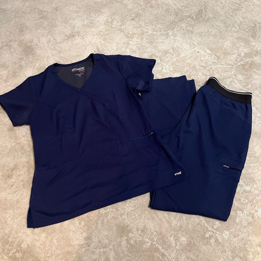 Grey’s Anatomy Navy Scrub Set